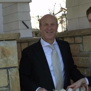 Meet your Posher, Henry